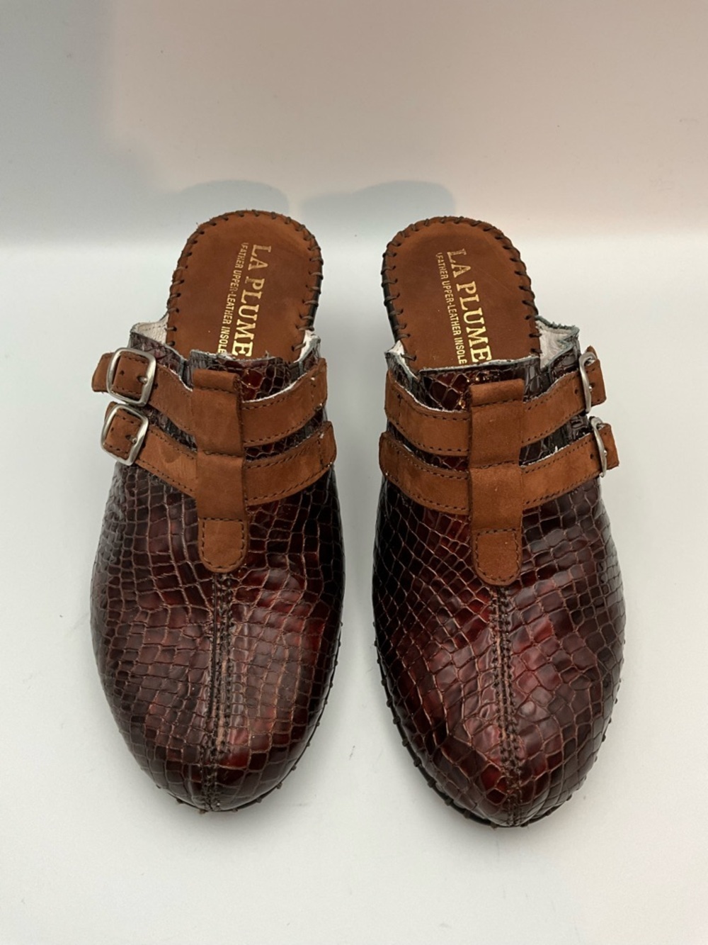 La Plume Mules Size 8 (38) Brown Croc-Embossed Leather Mules with Suede Straps